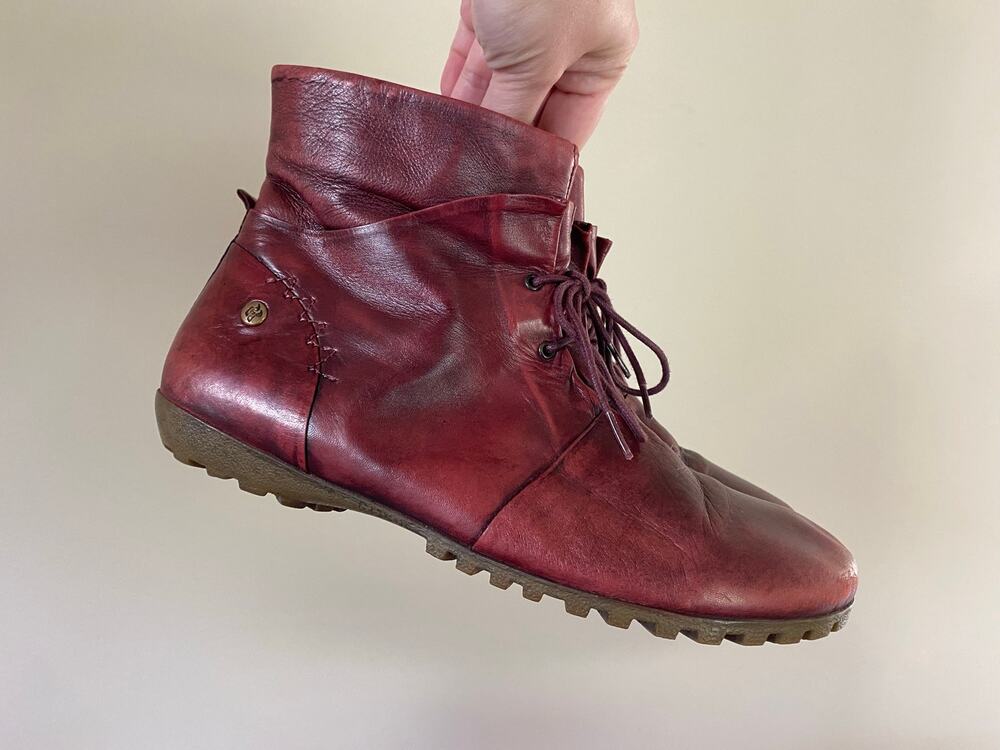 Romika red leather winter boots lace up side zip 38 / US 8